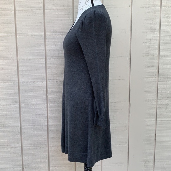NWOT ANN TAYLOR LOFT Petites Gray V-Neck Swing Sweater Dress - Picture 5 of 14